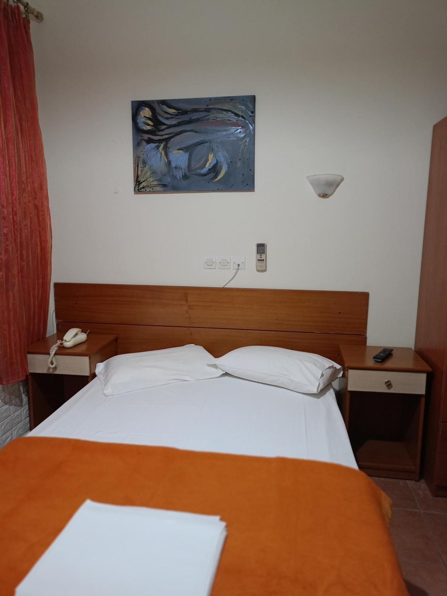 Efstratios Hotel Loutra Edipsou  Exterior photo